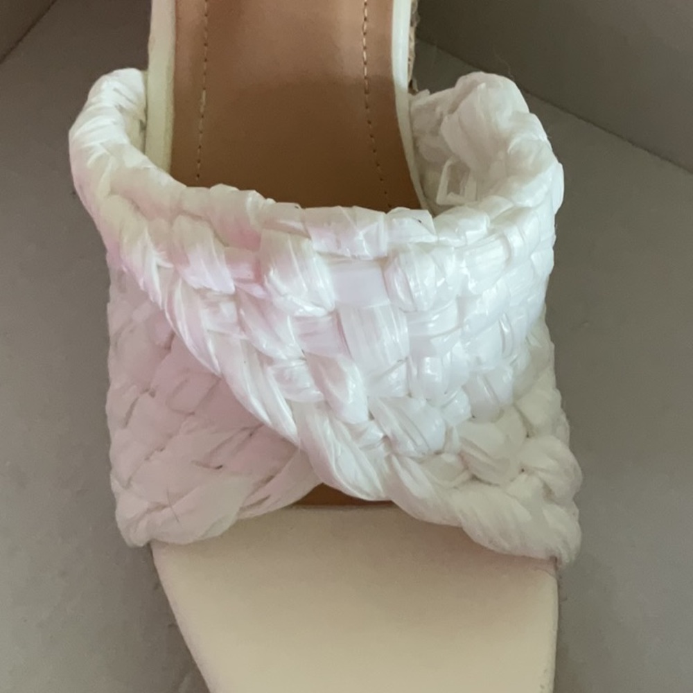 Olivia Miller White and Tan Wedge Shoes with Quilted Design - Picture 5 of 9